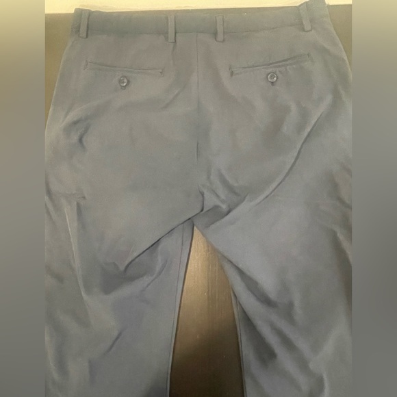 Greg Norman Navy Blue Golf Pants *Excellent Cond* Size 36 x 30 - Picture 4 of 6
